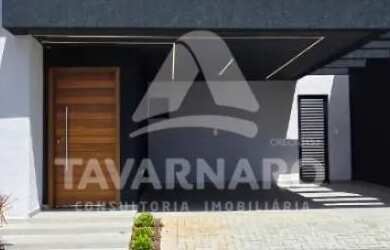 Imagem: A casa em condomínio possui 3 Dormitórios, 2 Banheiros, 2