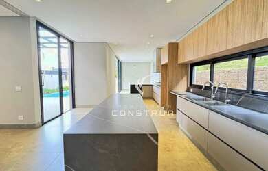 Imagem 11: CASA À VENDA NO CONDOMÍNIO ALPHAVILLE DOM PEDRO 2