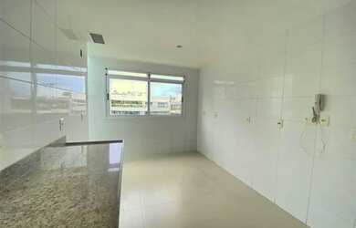 Imagem 9: Lopes Vende Cobertura 2 quartos com dependência completa no Recreio dos...