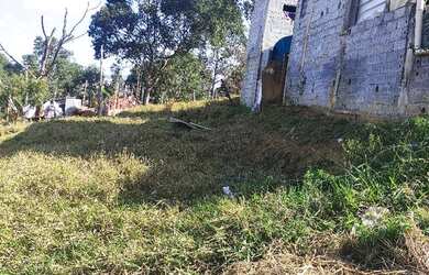 Imagem: O terreno possui 40m² de Área e está localizado em Portal