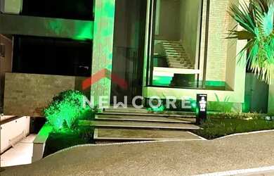 Imagem: A casa em condomínio possui 4 Dormitórios, 5 Banheiros, 5