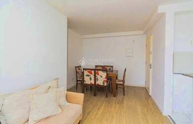 Imagem: O apartamento possui 3 Dormitórios, 2 Banheiros, 62m² de Área