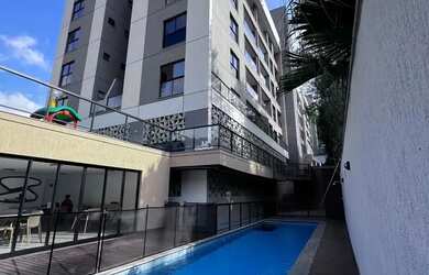 Imagem: O apartamento possui 3 Dormitórios, 1 Banheiro, 2 Vagas na