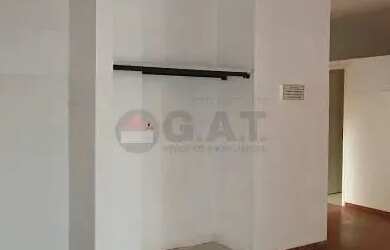 Imagem: A casa possui 4 Dormitórios, 3 Banheiros, 3 Vagas na garagem