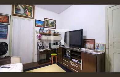 Imagem: A casa possui 3 Dormitórios, 3 Banheiros, 3 Vagas na garagem