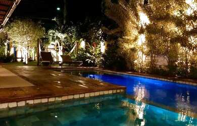 Imagem: A casa em condomínio possui 5 Dormitórios, 5 Banheiros, 2