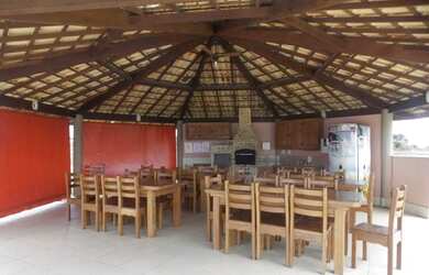 Imagem: O terreno possui 450m² de Área e está localizado em Parque