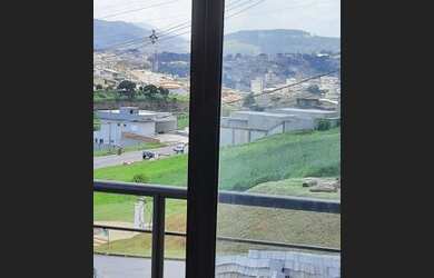 Imagem: A casa em condomínio possui 3 Dormitórios, 4 Banheiros, 4