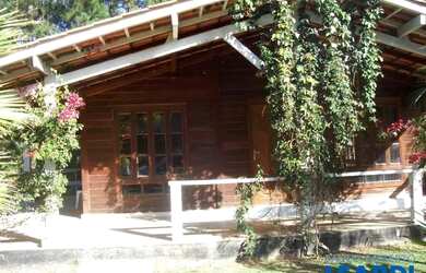 Imagem: A casa em condomínio possui 3 Dormitórios, 5 Banheiros, 5