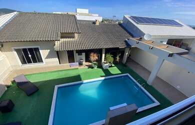 Imagem: A casa em condomínio possui 3 Dormitórios, 3 Banheiros, 3