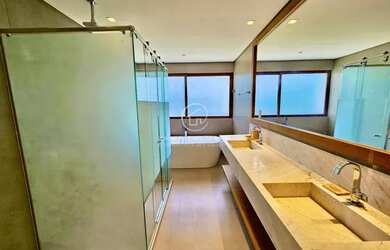 Imagem 14: Mansão 5 Suítes em Praia do Forte Condomínio Frente MAR Pé na Areia...