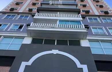 Imagem: O apartamento possui 1 Dormitório, 1 Banheiro, 1 Vaga na garagem