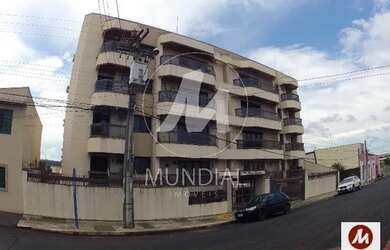 Imagem: O apartamento possui 2 Dormitórios, 2 Banheiros, 2 Vagas na