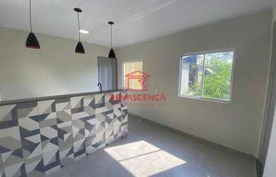 Imagem: A casa possui 1 Dormitório, 1 Banheiro, 40m² de Área e está