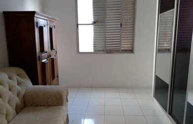 Imagem: O apartamento possui 2 Dormitórios, 1 Banheiro e 47m² de Área