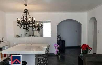 Imagem: O apartamento para alugar possui 2 Dormitórios, 2 Banheiros