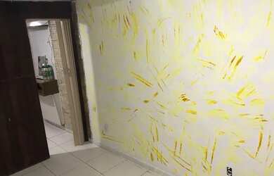 Imagem: A casa possui 2 Dormitórios, 3 Banheiros, 1 Vaga na garagem