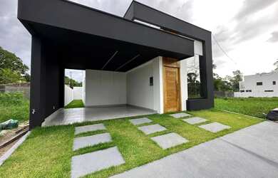 Imagem: A casa em condomínio possui 3 Dormitórios, 2 Banheiros, 2