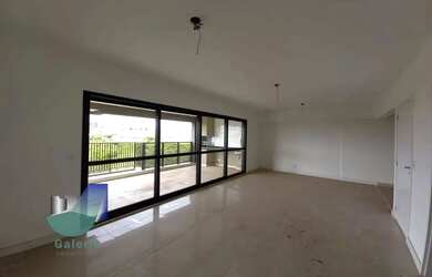 Imagem: O apartamento possui 3 Dormitórios, 4 Banheiros, 3 Vagas na