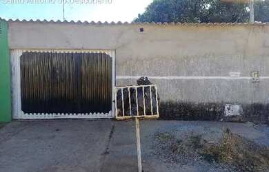 Imagem: A casa possui 2 Dormitórios, 1 Banheiro e 190m² de Área e