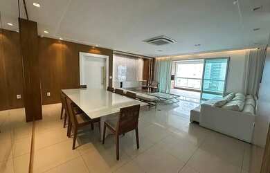 Imagem: O apartamento para alugar possui 4 Dormitórios, 5 Banheiros