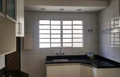 Imagem 10: Casa Assobradada de Alto Padrão Condomínio Vale do Arvoredo Londrina/PR