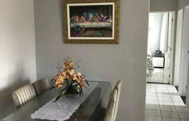 Imagem: O apartamento possui 3 Dormitórios, 1 Banheiro, 1 Vaga na garagem