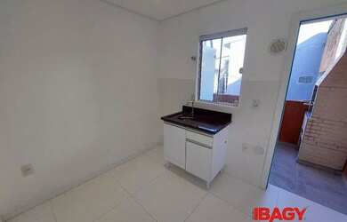 Imagem 3: Excelente Apartamento 1 dormitório s em Capoeiras - Florianópolis