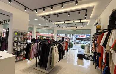 Imagem 9: Ponto Comercial a Venda na Meia Praia, 96m2