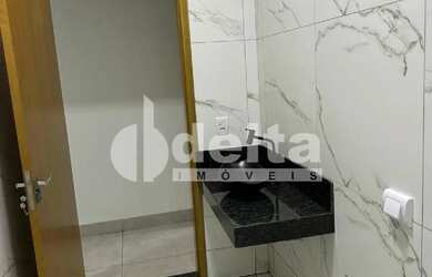 Imagem 9: Casa residencial disponível para venda no bairro Jardim Brasília em...