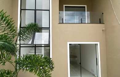 Imagem: A casa em condomínio à venda possui 3 Dormitórios, 4 Banheiros