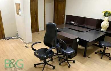 Imagem: O depósito possui 202m² de Área e está localizado em República