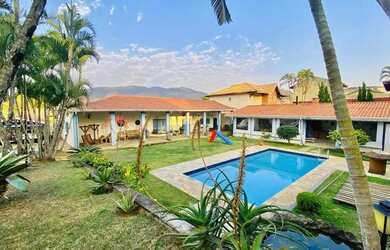 Imagem: Belíssima casa térrea estilo chácara no coração de Atibaia!