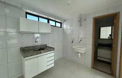 Imagem: O apartamento possui 1 Dormitório, 1 Banheiro, 1 Vaga na garagem