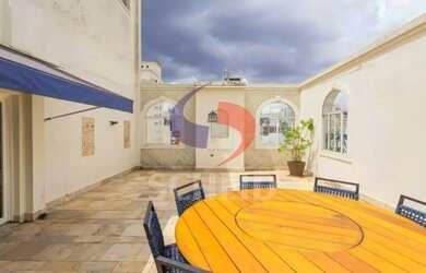 Imagem: O apartamento na cobertura possui 5 Dormitórios, 5 Banheiros