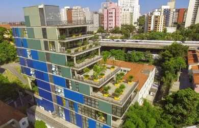 Imagem: O depósito possui 5 Vagas na garagem, 4000m² de Área e Imóvel