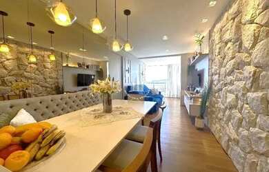 Imagem: O apartamento possui 3 Dormitórios, 2 Banheiros, 2 Vagas na