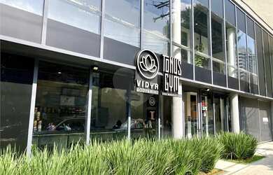 Imagem: O depósito possui 2 Vagas na garagem, 447m² de Área e Imóvel