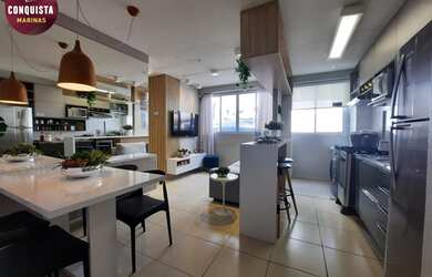 Imagem: O apartamento possui 2 Dormitórios, 1 Banheiro, 1 Vaga na garagem