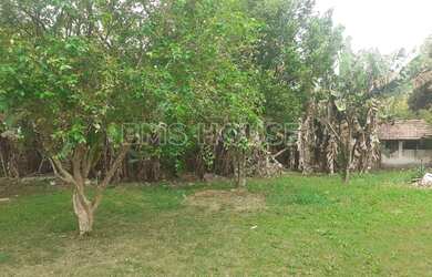 Imagem: O terreno possui 10.500m² de Área e está localizado em Granja