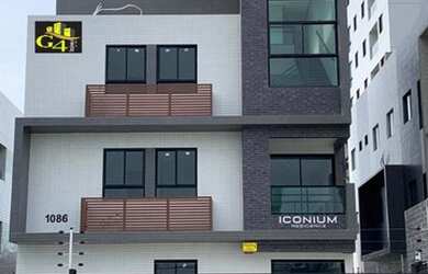 Imagem: O apartamento possui 3 Dormitórios, 2 Banheiros, 1 Vaga na