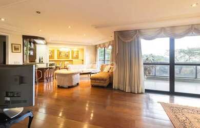 Imagem: O apartamento possui 4 Dormitórios, 4 Banheiros, 5 Vagas na