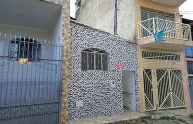 Imagem: A casa possui 1 Dormitório e 1 Banheiro e está localizado