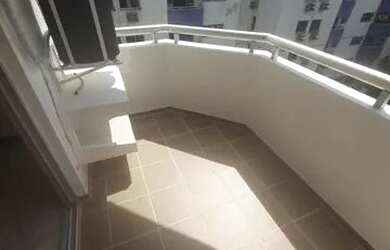 Imagem: O apartamento possui 3 Dormitórios, 2 Banheiros, 2 Vagas na