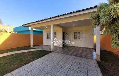 Imagem: A casa possui 2 Dormitórios, 1 Banheiro, 4 Vagas na garagem