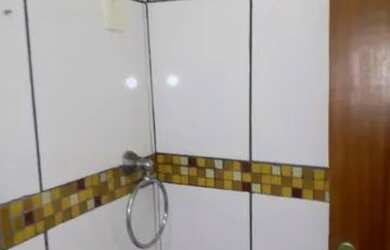 Imagem: A casa possui 3 Dormitórios, 1 Banheiro e está localizado