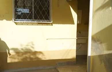 Imagem: A casa possui 1 Dormitório, 1 Banheiro, 50m² de Área e está