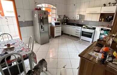 Imagem 5: Venda casa. Churrasqueira, 2 Banheirose2 Dormitórios