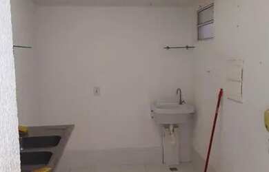 Imagem: O apartamento possui 2 Dormitórios, 2 Banheiros, 2 Vagas na