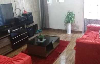 Imagem: A casa possui 2 Dormitórios, 1 Banheiro, 120m² de Área e